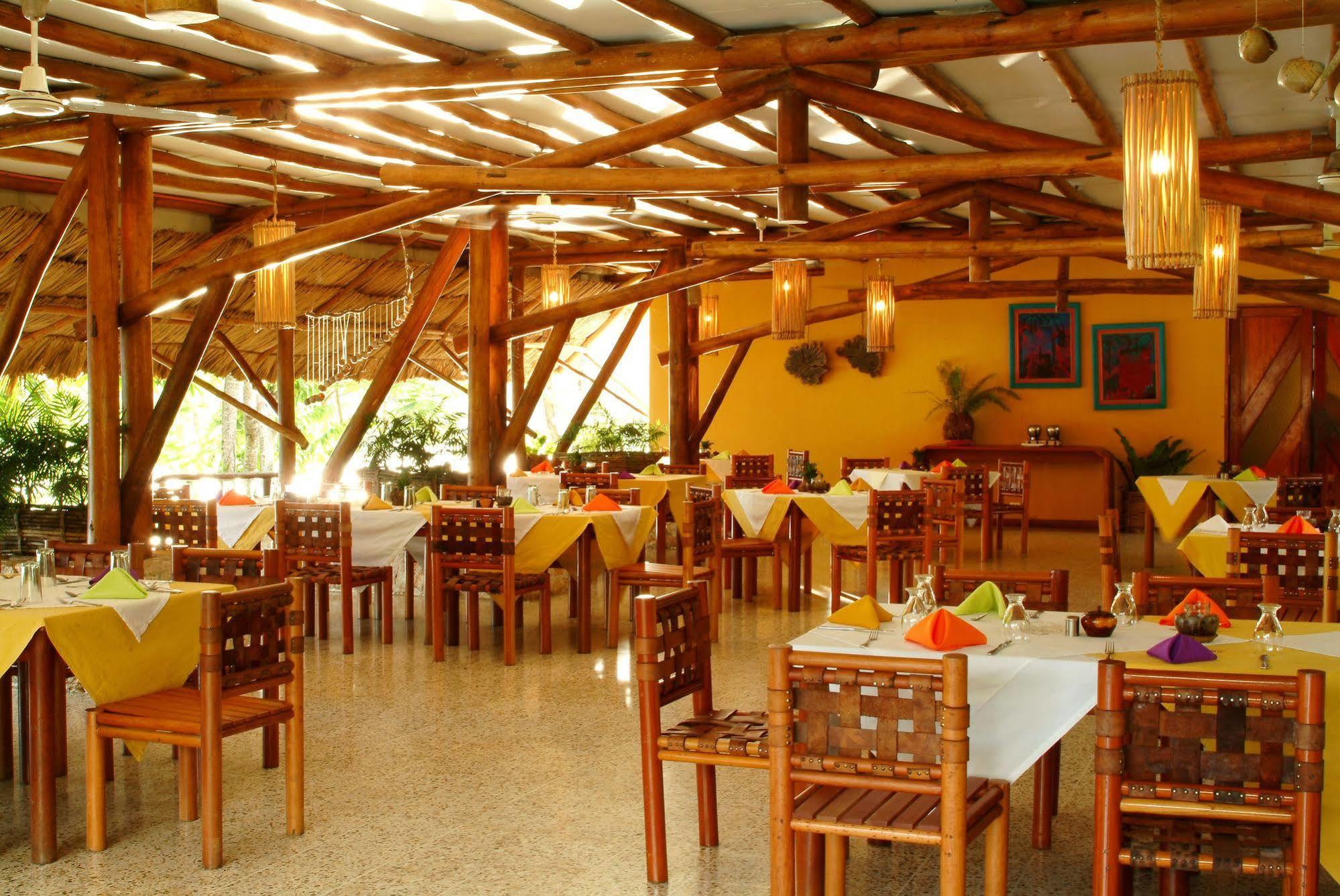 Villa Maya Flores Zewnętrze zdjęcie